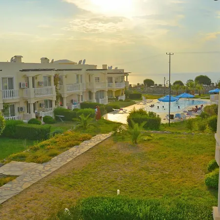 Bodrum Flamingo 4 Bed 4 Bath Duplex Holiday With Seaview