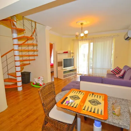 Bodrum Flamingo 4 Bed 4 Bath Duplex Holiday With Seaview Milas