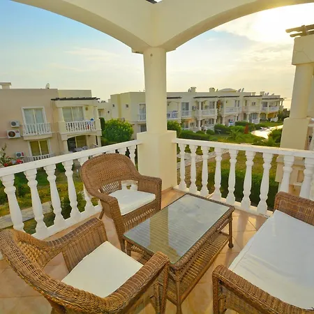 Bodrum Flamingo 4 Bed 4 Bath Duplex Holiday With Seaview Villa *