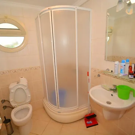 Bodrum Flamingo 4 Bed 4 Bath Duplex Holiday With Seaview Villa