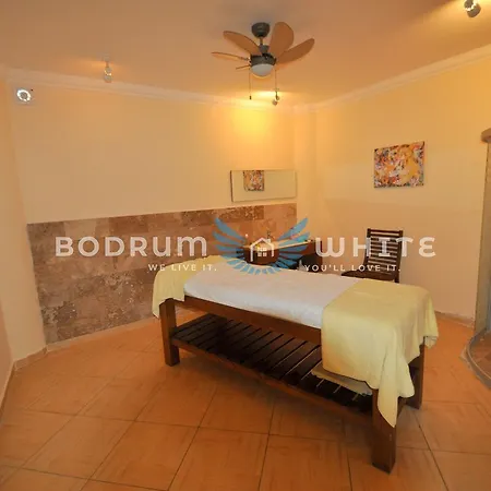 Villa Bodrum Flamingo 4 Bed 4 Bath Duplex Holiday With Seaview